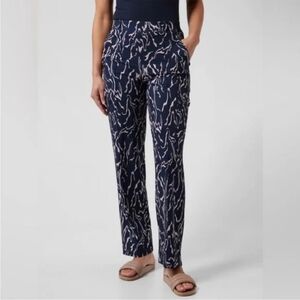 Athleta | Vienna Cargo Pants Size 6 Navy Blue White